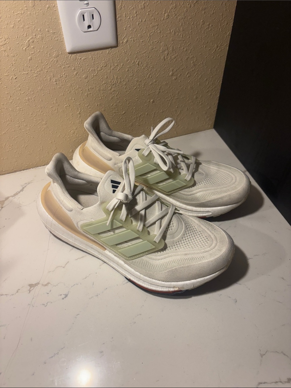 adidas Women's White and Light Green Athletic Running Shoes